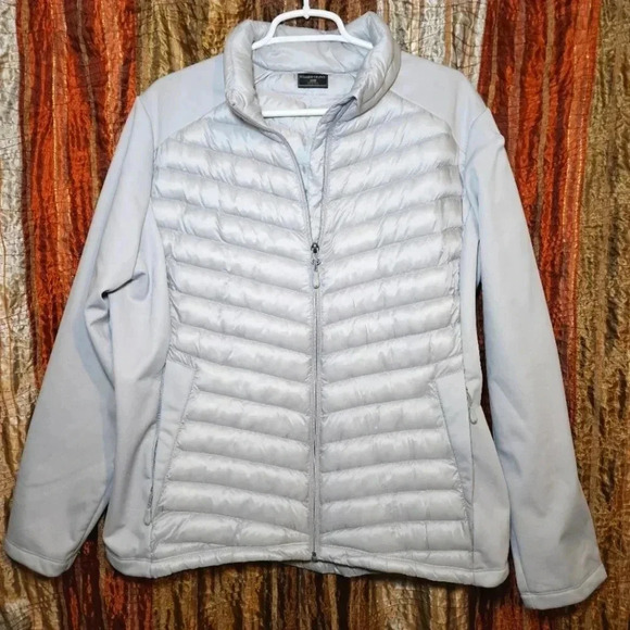 32 Degrees Jackets & Blazers - 32°Degrees Silver Zip Front Puffy Jacket-Polyester/Nylon-Size XXL